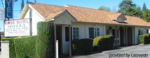 Rose Bowl Motel Los Angeles Eksteriør bilde